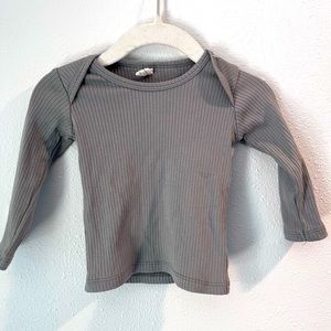 Quincy Mae ribbed long sleeve 6-12m
